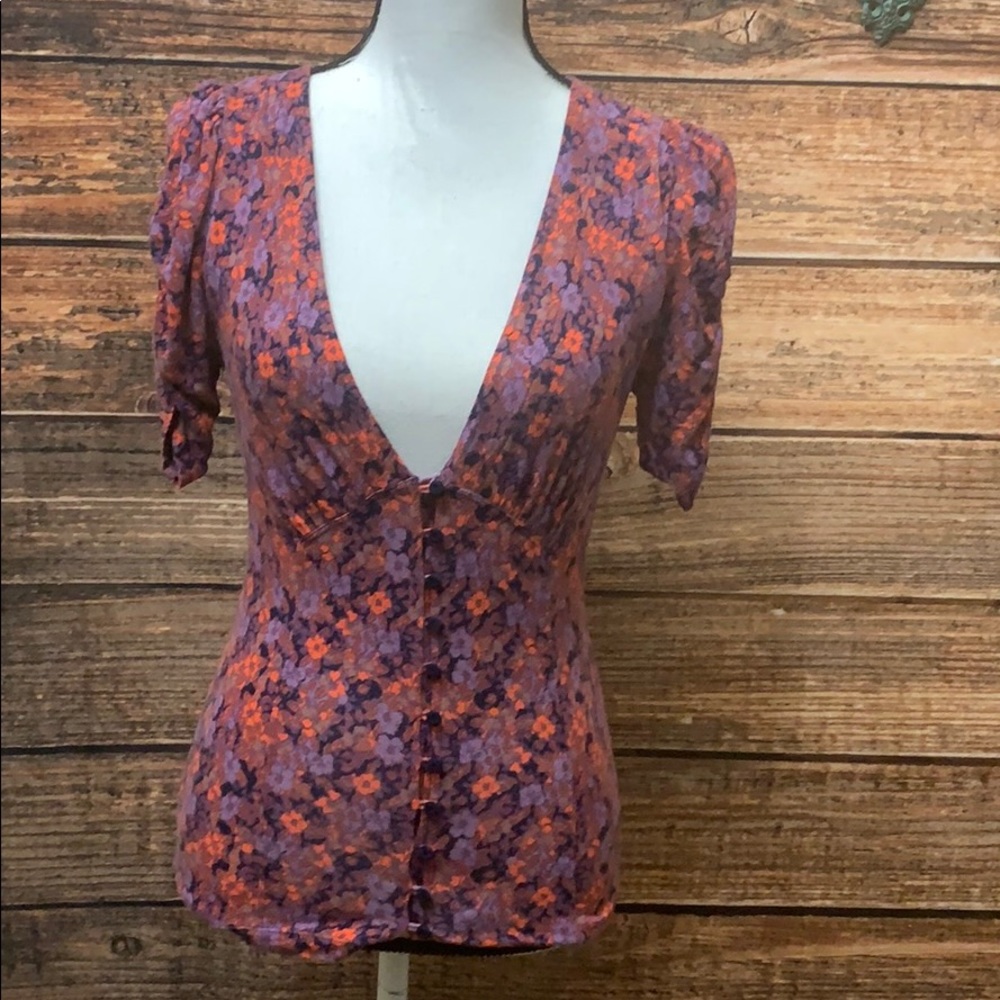 3/$20 Free People Floral Top - Picture 1 of 8